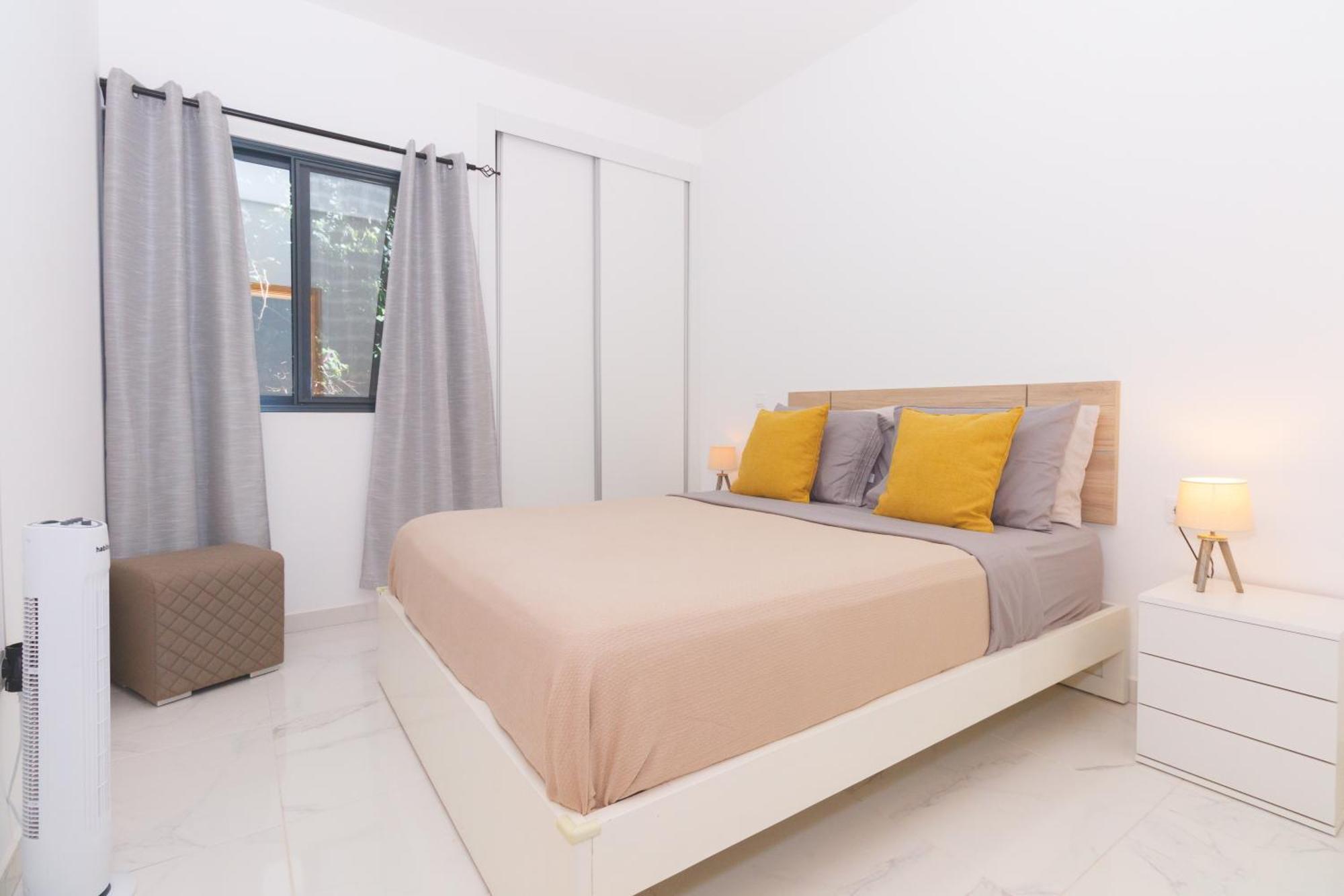 Brand New Spacious T3 Apartment In Santa Maria Exterior foto