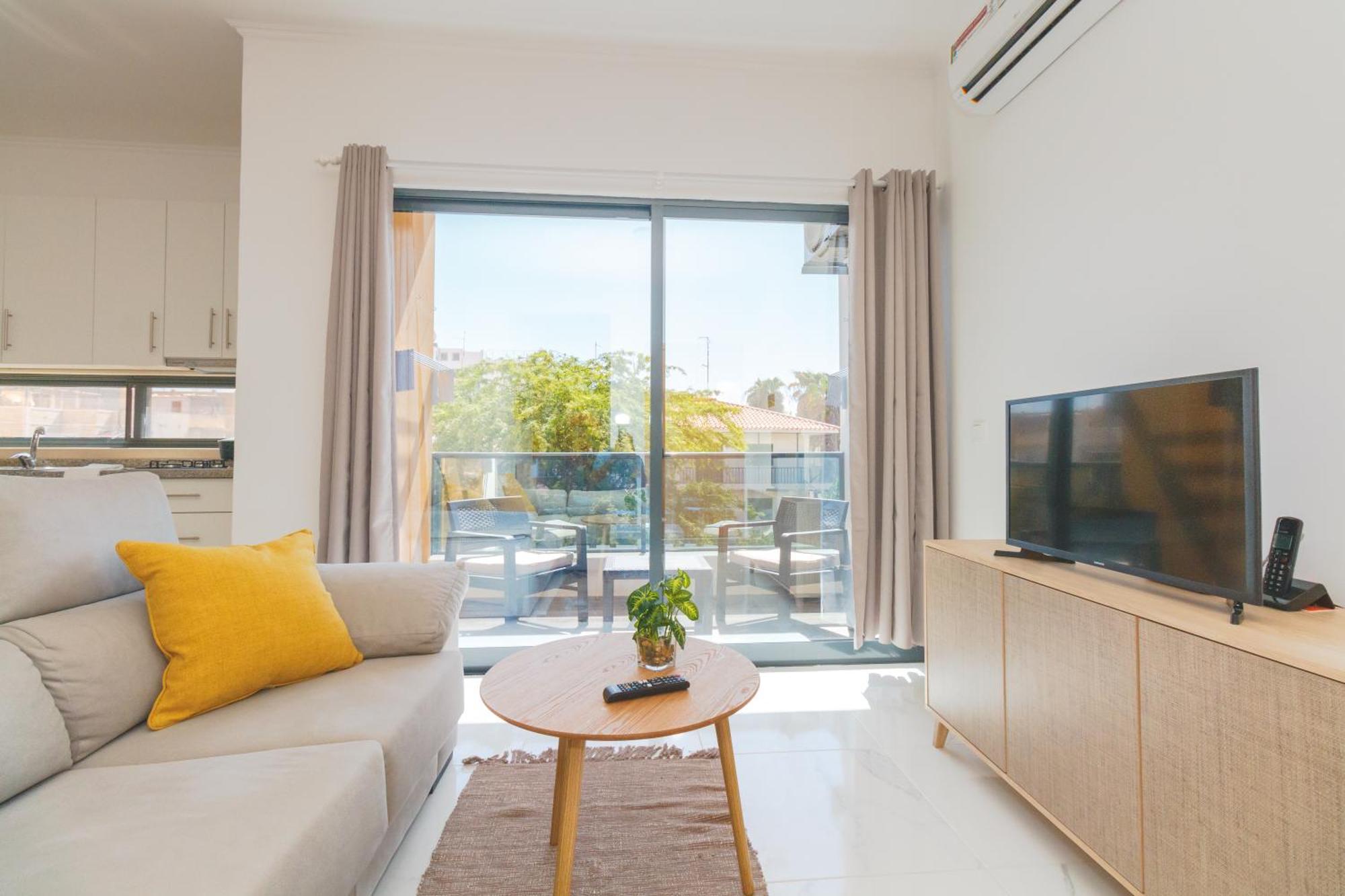 Brand New Spacious T3 Apartment In Santa Maria Exterior foto